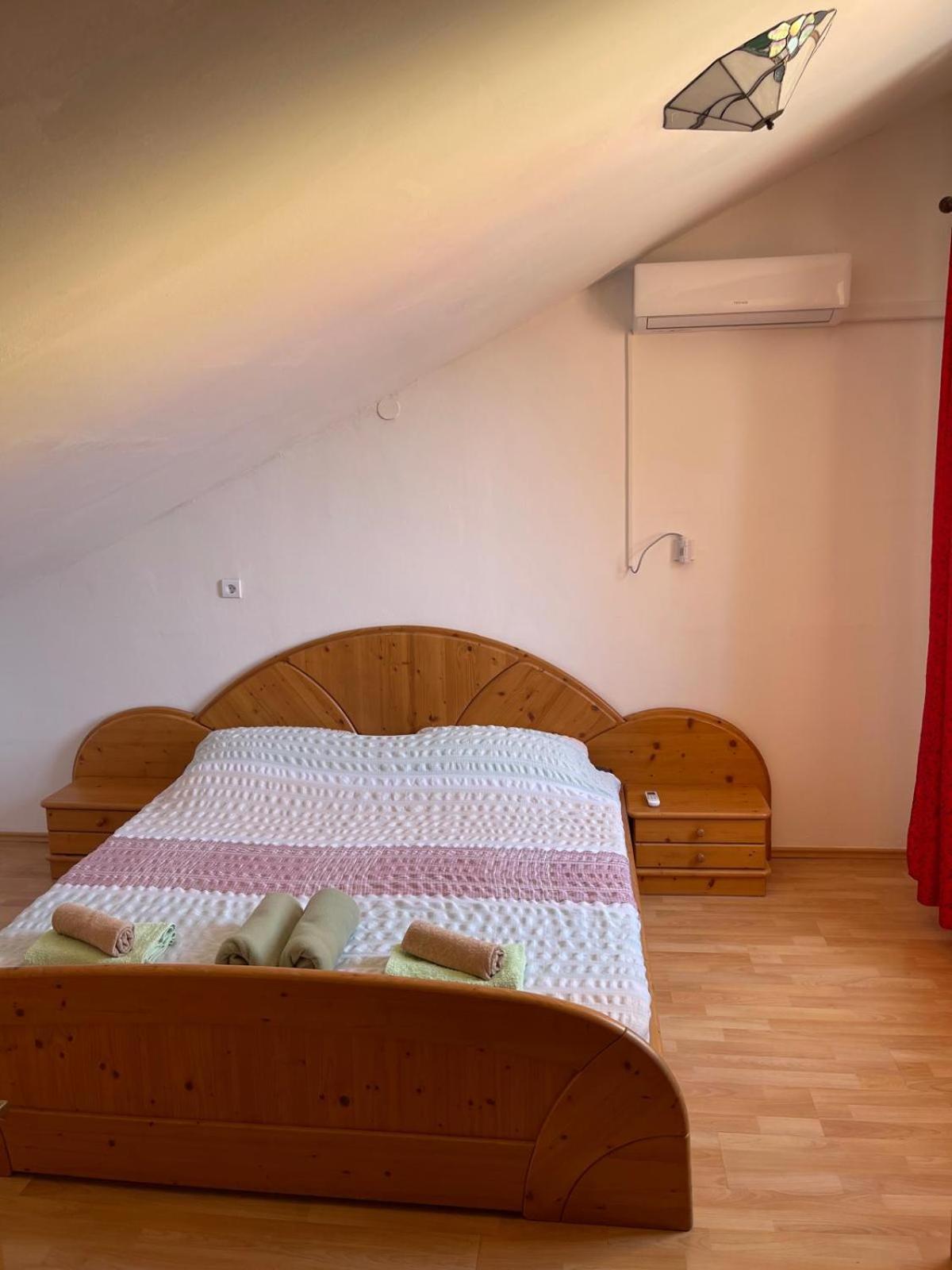 Dejan Apartment-Top Centar พูลา ภายนอก รูปภาพ