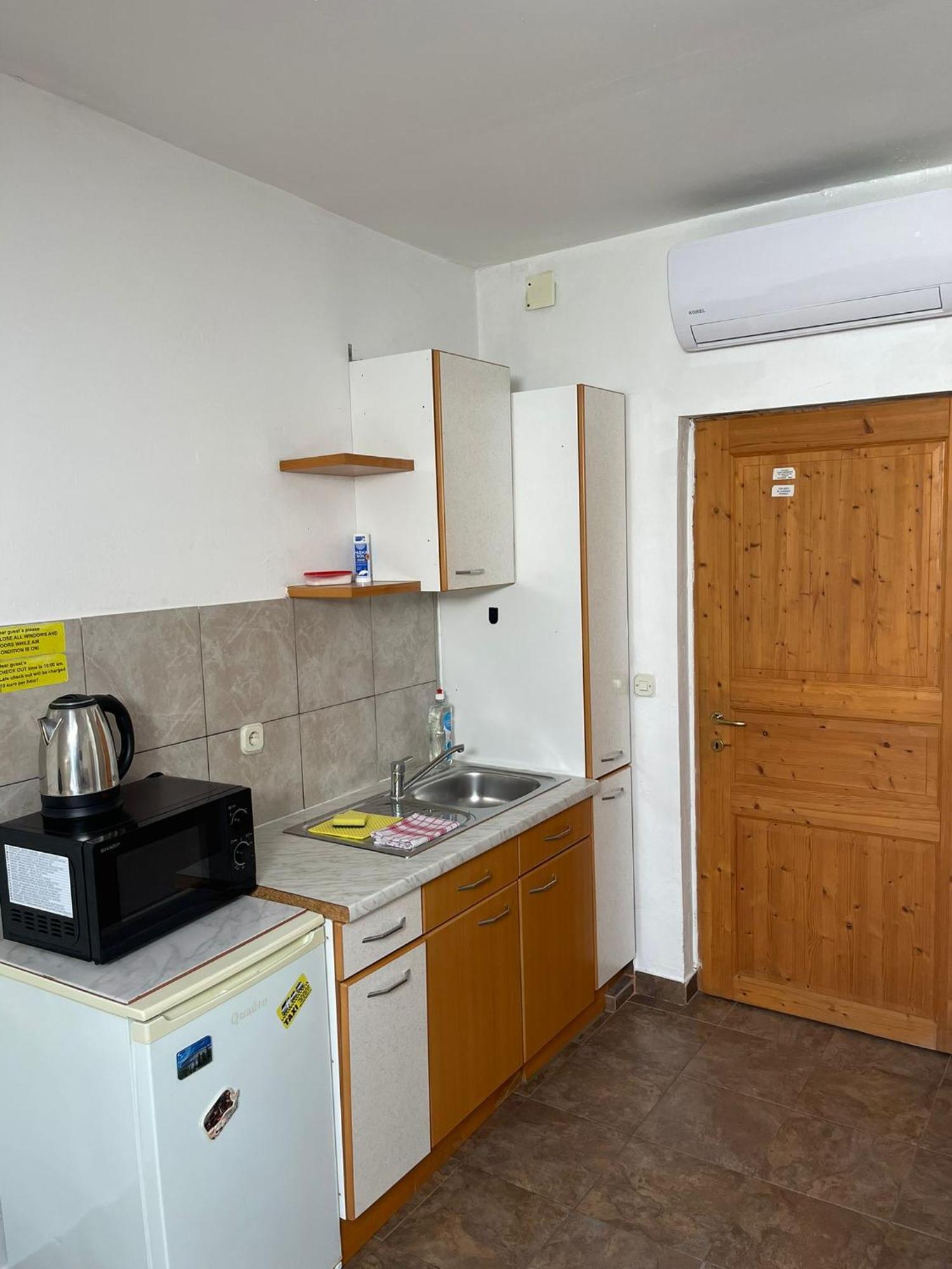 Dejan Apartment-Top Centar พูลา ภายนอก รูปภาพ