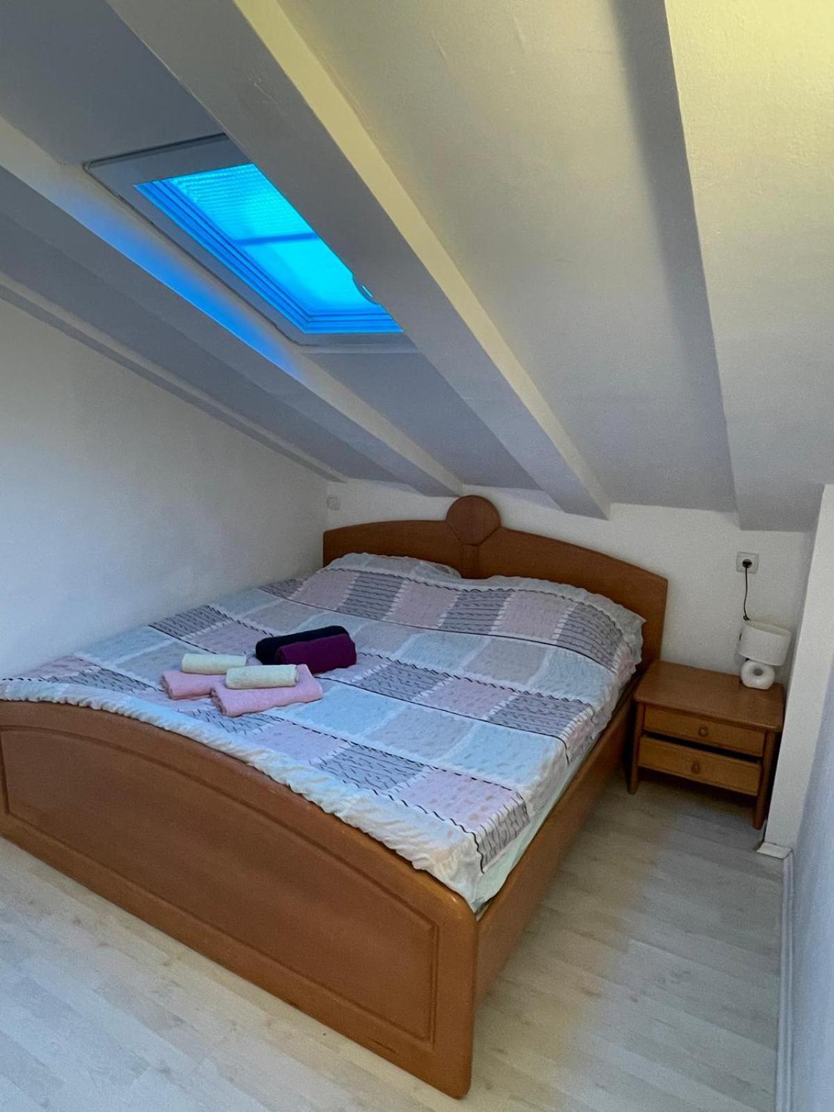 Dejan Apartment-Top Centar พูลา ภายนอก รูปภาพ